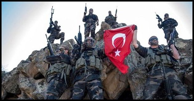 Bordo bereli türk bayrağı