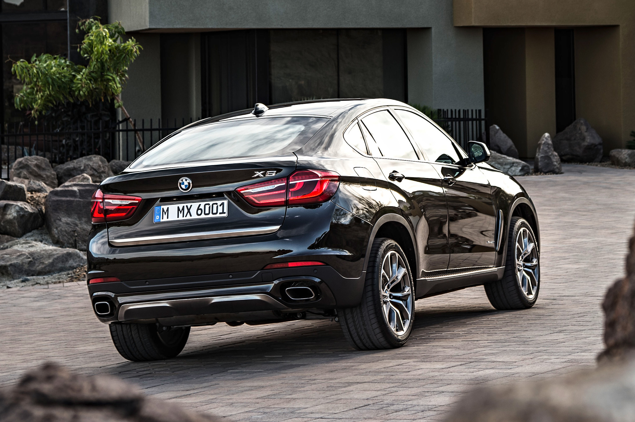 Bmw x6 resimleri   14
