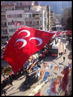 Mhp bayrak fotoğrafları