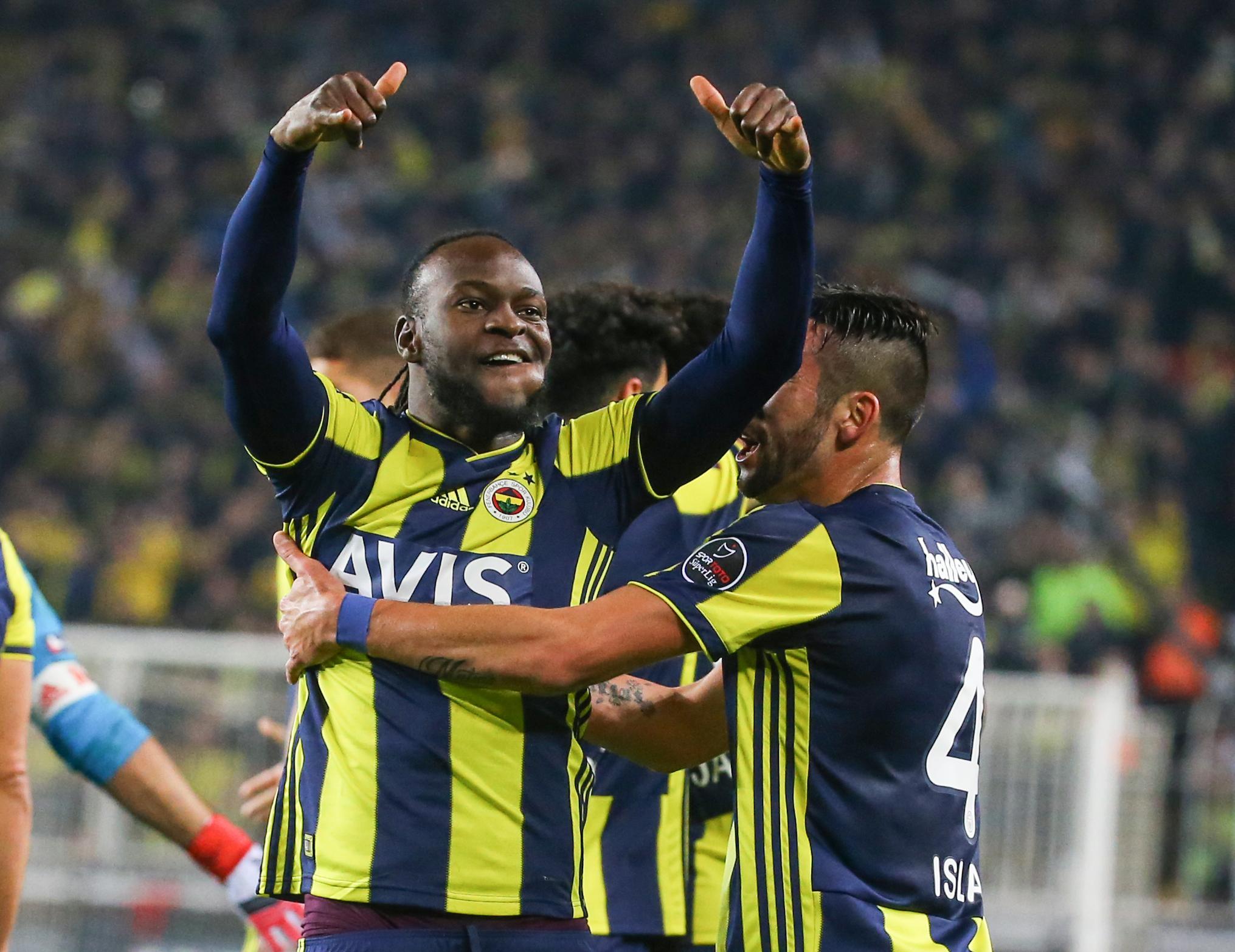 Fenerbahce gol sevinci